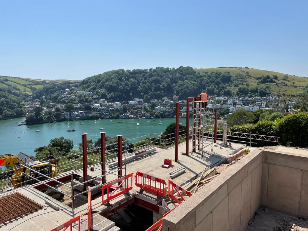 24t of Structural Steel for a Spectacular House in Devon 5